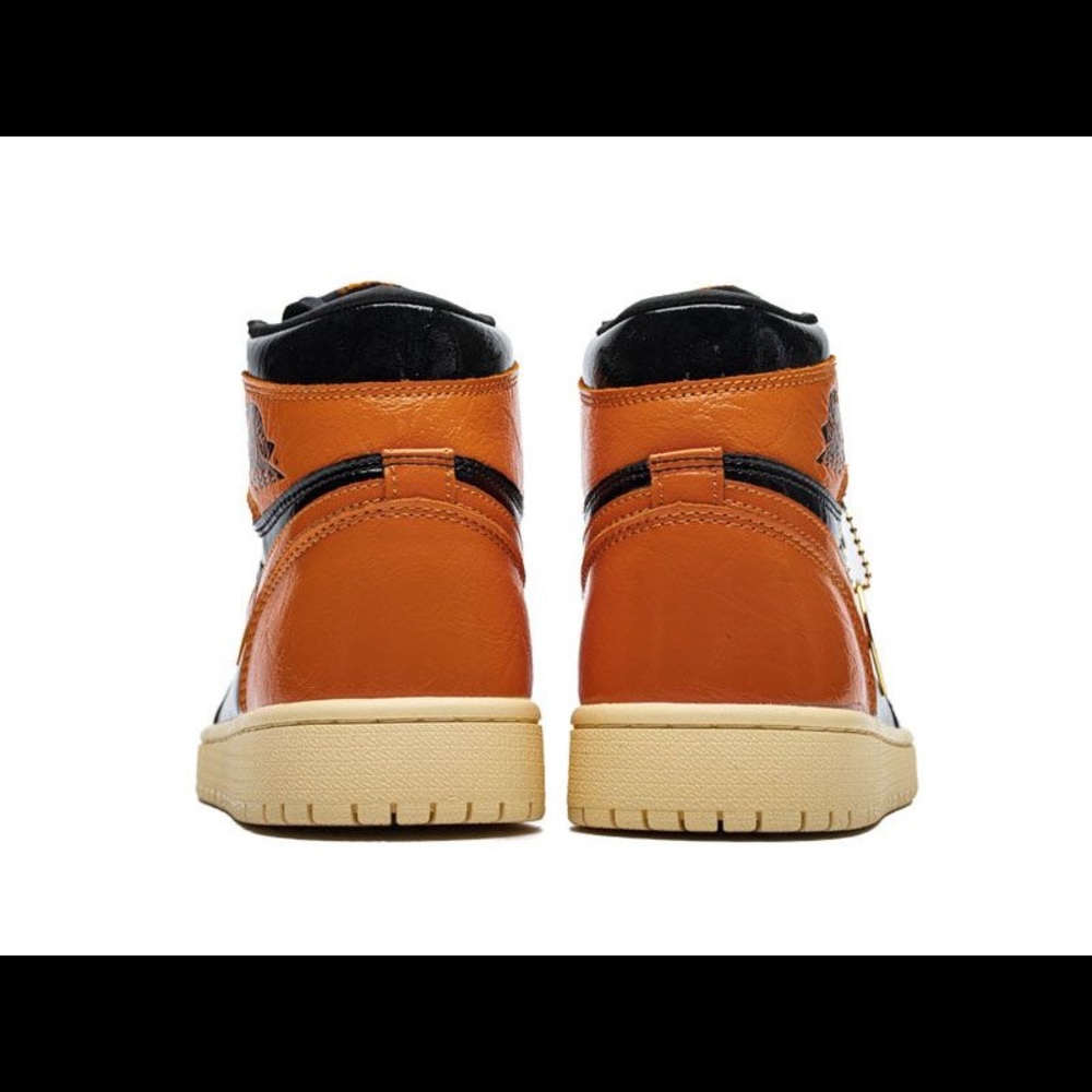 Air Jordan 1 shattered backboard 3.0 read description